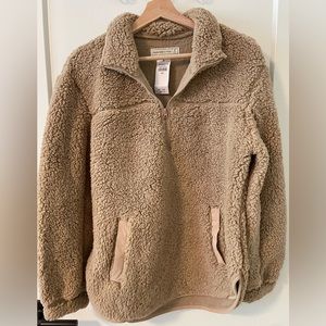 Brand New Abercrombie & Fitch Sherpa Half Zip